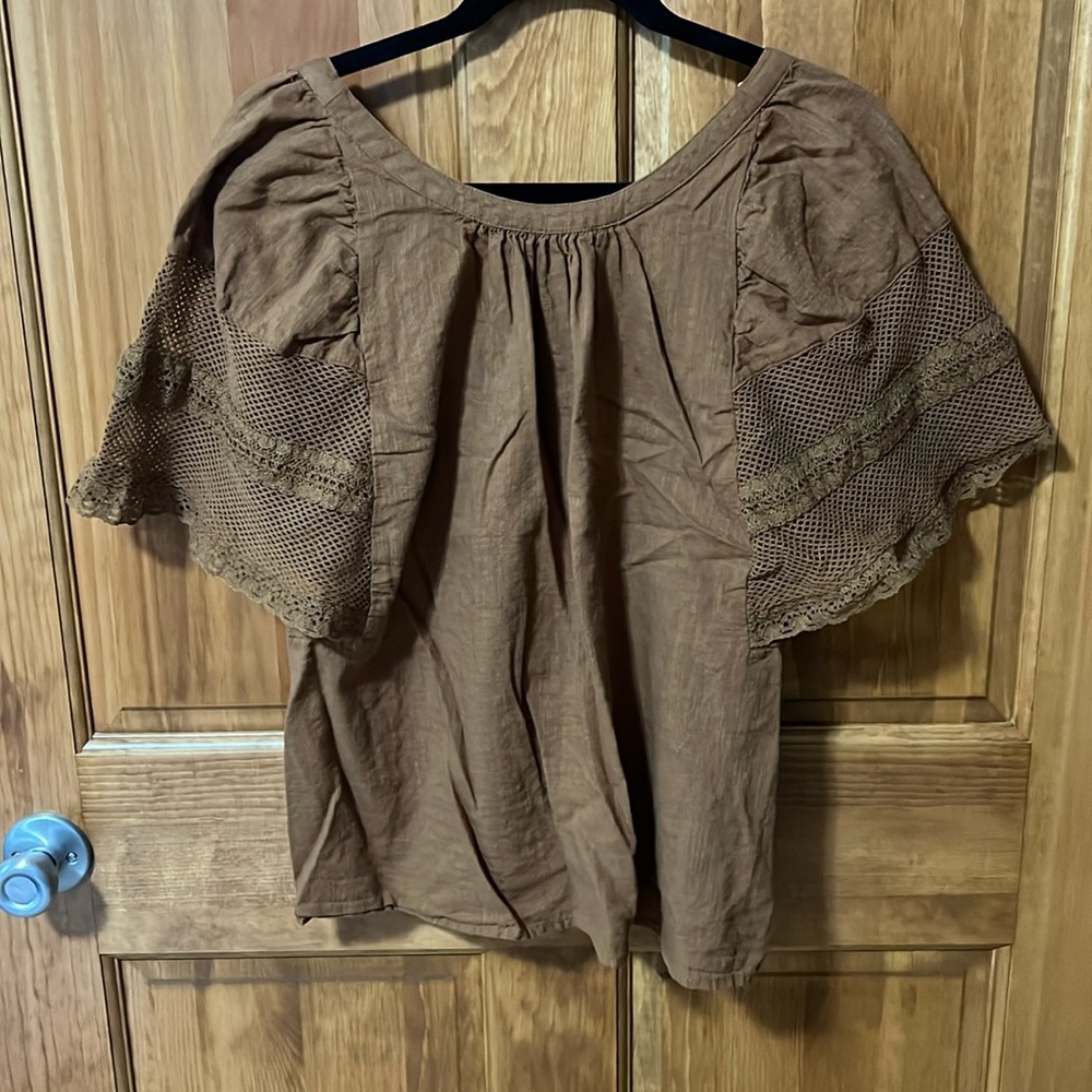 Mustard yellow women’s top